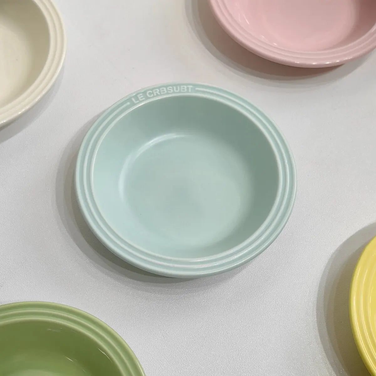 Pet Bowl Pet Ceramic Bowl Cat Bowl Ceramic Bowl Nordic Style Cat Food Bowl Anti-Tipper Dish for Snacks / canned food